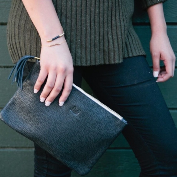 NWT Sseko Tassel Clutch in Black - Picture 2 of 4